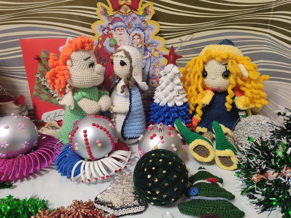 Новогодняя игрушка с любовью — для СВОИХ!